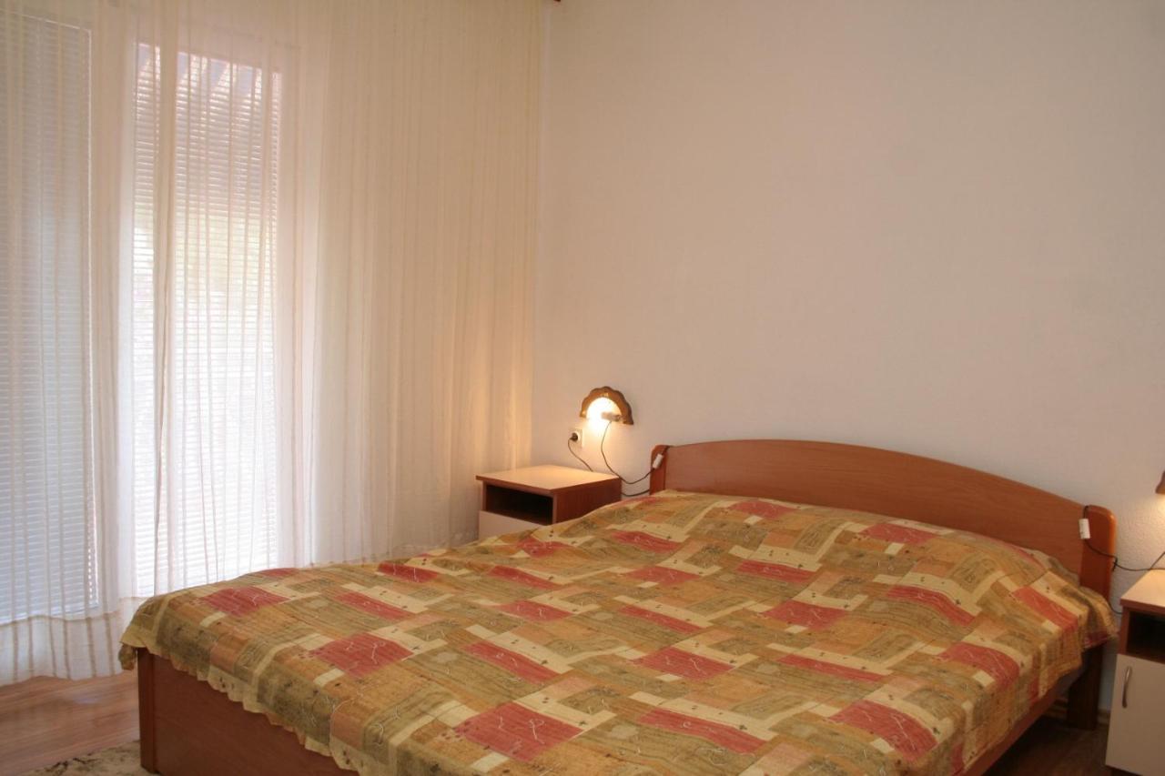 Apartments By The Sea Cove Zarace - Gdinj, Hvar - 4598 ภายนอก รูปภาพ