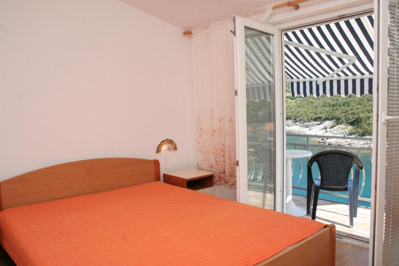 Apartments By The Sea Cove Zarace - Gdinj, Hvar - 4598 ภายนอก รูปภาพ