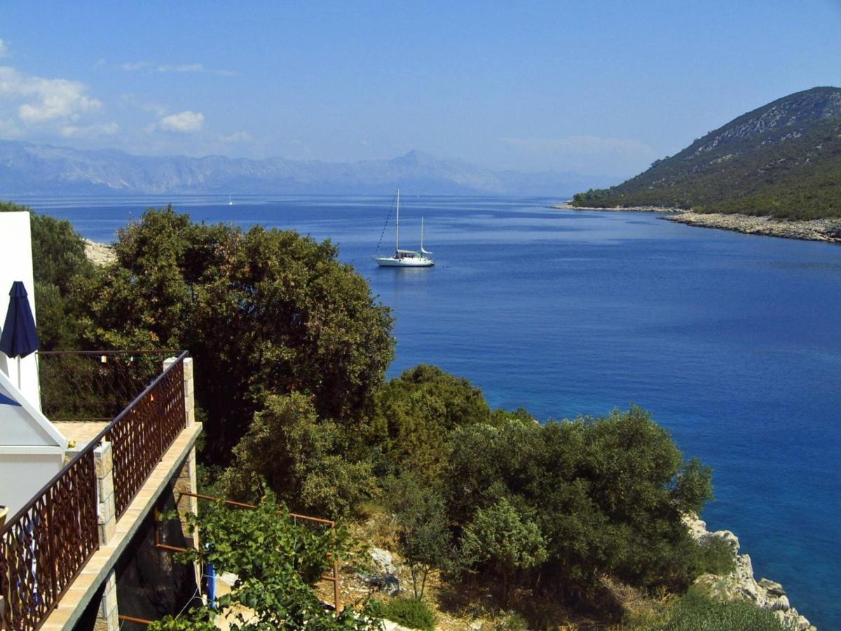 Apartments By The Sea Cove Zarace - Gdinj, Hvar - 4598 ภายนอก รูปภาพ