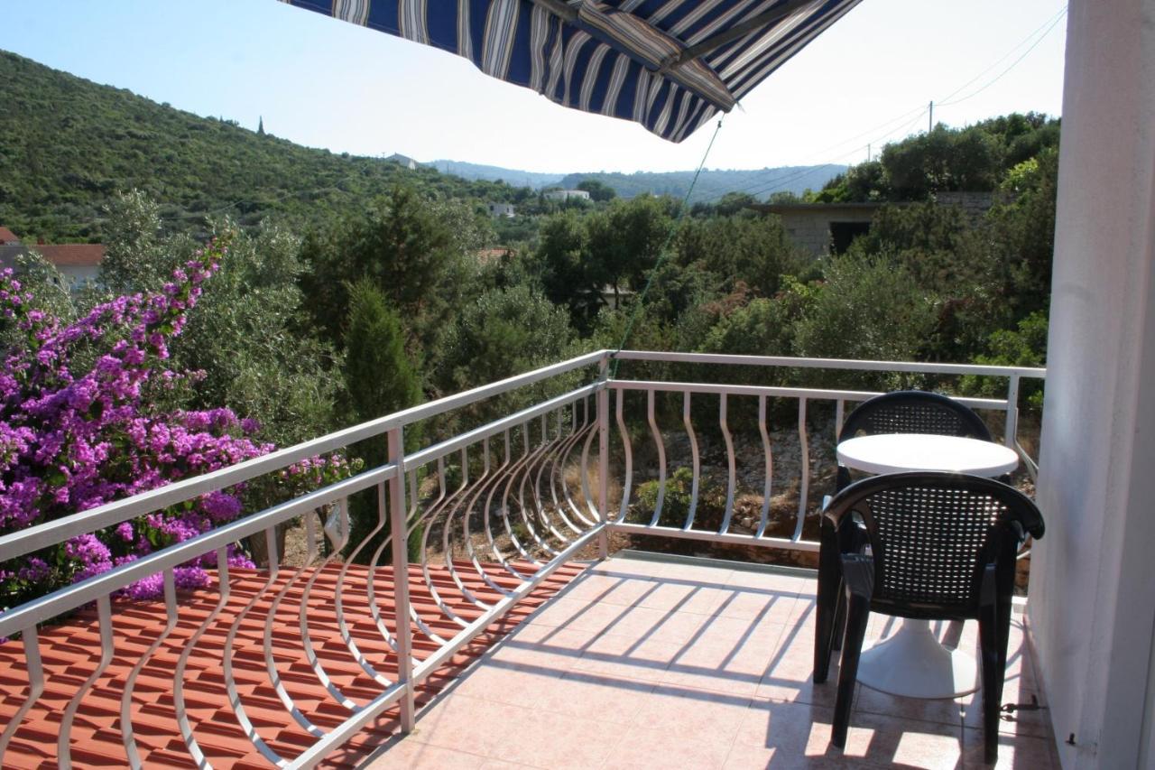 Apartments By The Sea Cove Zarace - Gdinj, Hvar - 4598 ภายนอก รูปภาพ